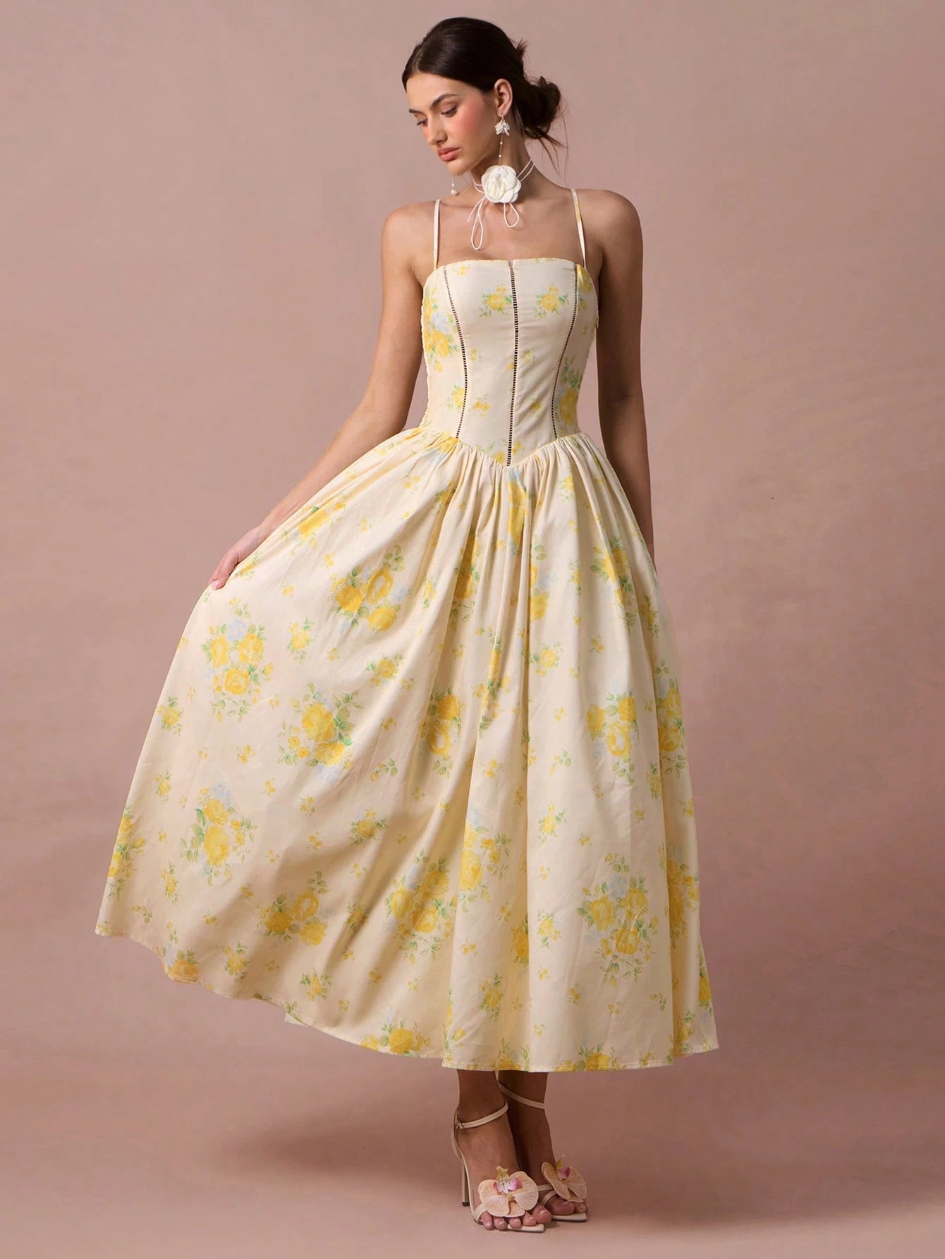 Enchnt Women's Pale Yellow Rose Print Spaghetti Strap Princess Maxi Dress