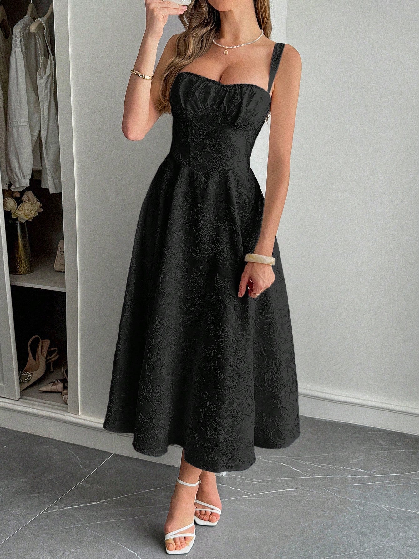 Women's Elegant Sexy Backless Ruched Tie-Waist Dress