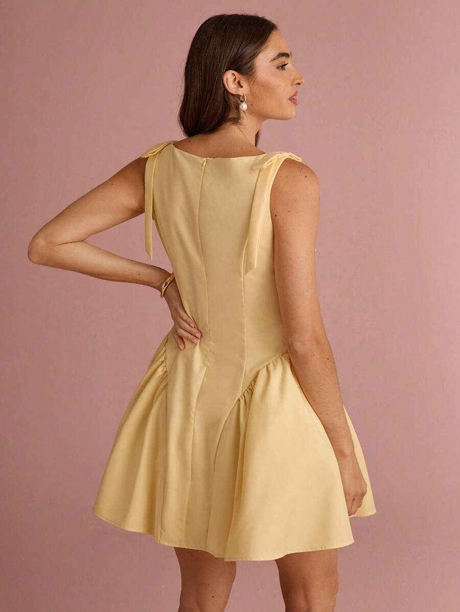 Summer/Fall Romantic Women's Butter Yellow Bowknot Decor Ruched Ruffled Hem Sleeveless Princess Cute Mini Dress