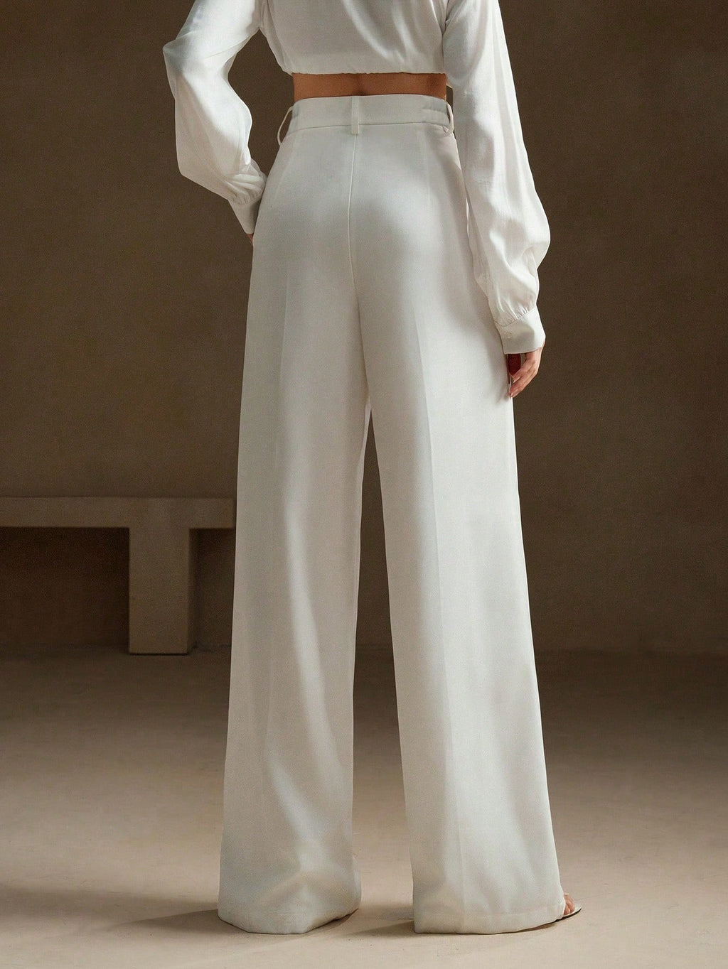 Tall Elegant & Stylish Design Pleated White Women's Suit Pants, Pockets, Straight Leg, Suitable For Tall, Fall, Winter, Summer, Spring, New Year, Party, Wedding, Elegant, Chic, Stylish, Business Casual - XS