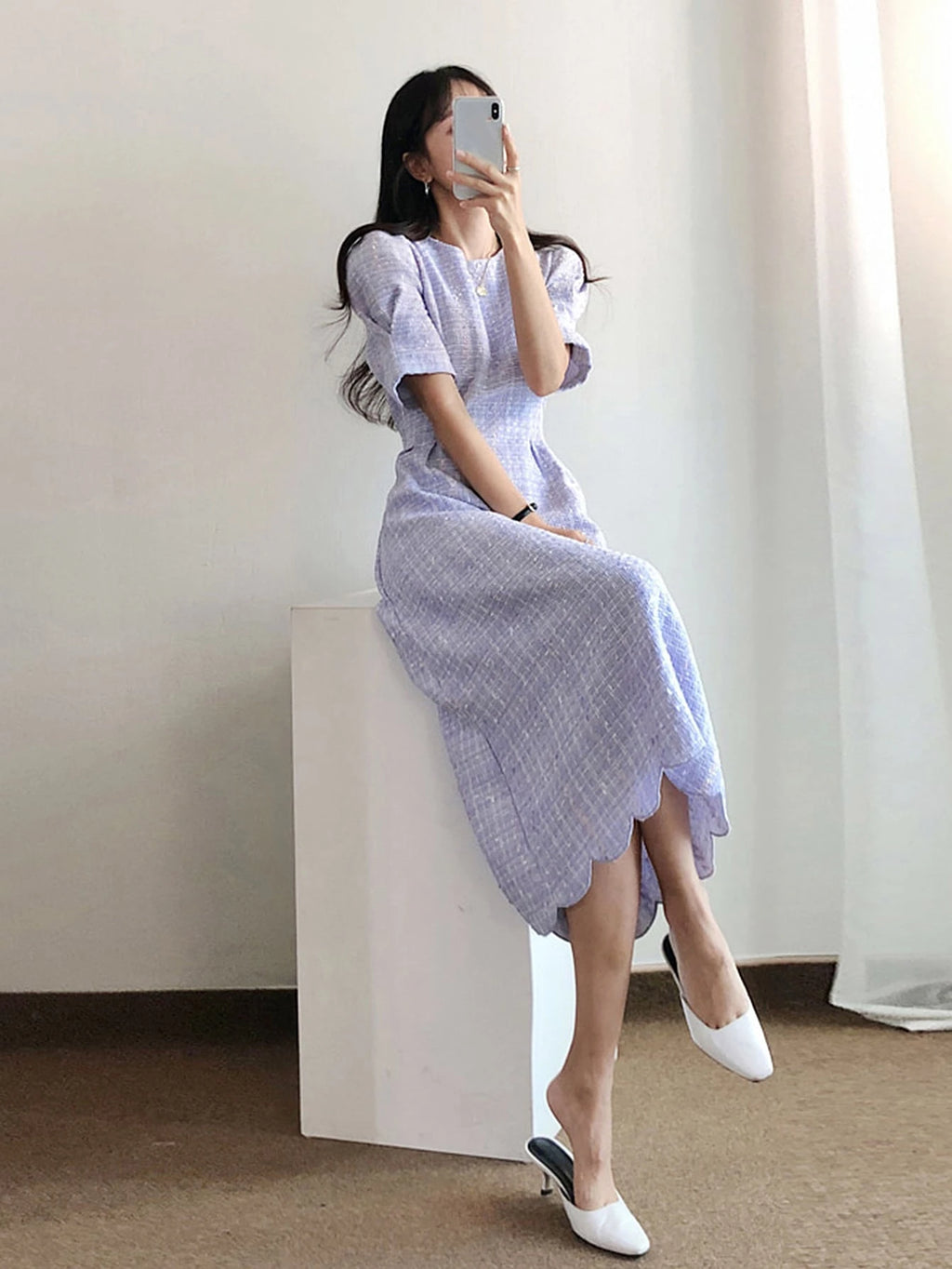 Dress with Ball Sleeves and Wavy Trim - Small