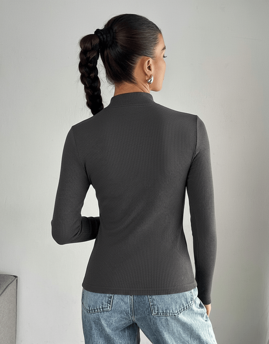 Long Sleeve T-Shirt, High Neck Zip Closure pullover - L