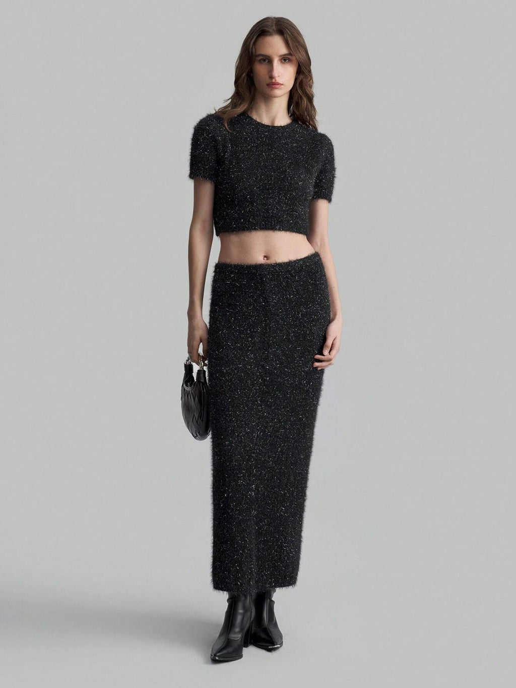 Ontre 2pcs Women's Fashionable Short Sleeve Cropped Knit Top And Mini Skirt Sweater Set - XS
