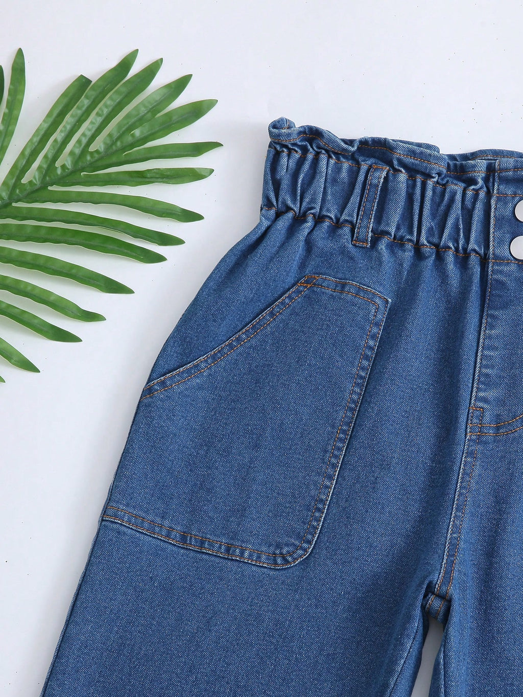 Medium Wash Paperback With Waist Flat Pockets Roll Up Hem Mom Jeans - 30